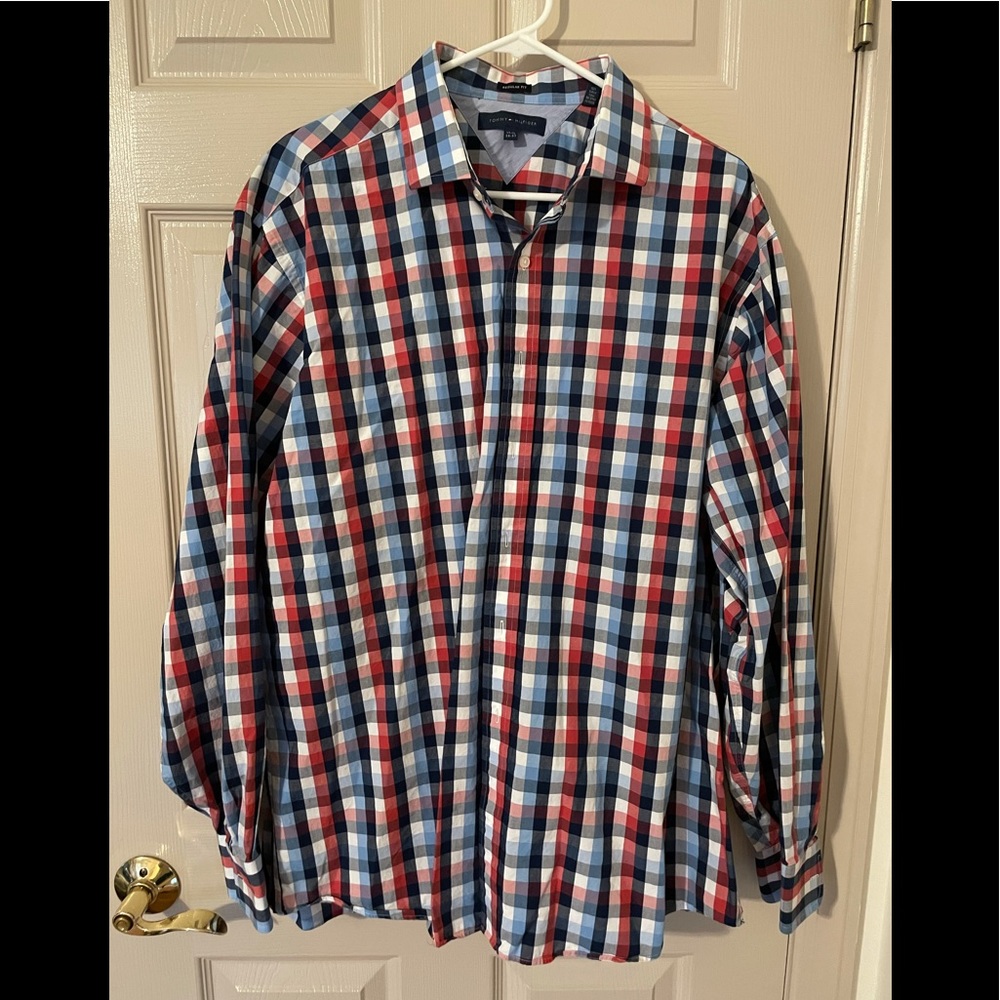 Tommy Hilfiger mens button down shirt - size 17.5, 36-37